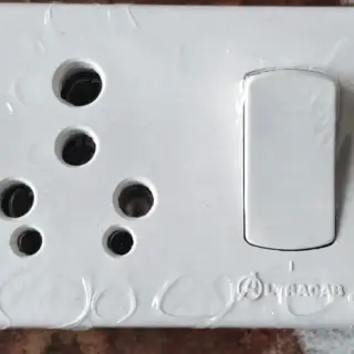 3-in-1 Universal Socket with Switch image 1