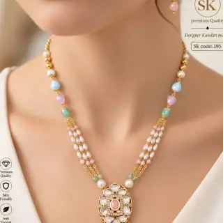 Authentic jewellery image 9