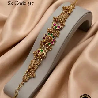 Authentic jewellery image 6