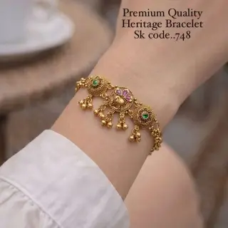 Authentic jewellery image 4