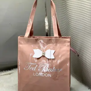 Handbags image 4