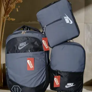 Handbags image 5