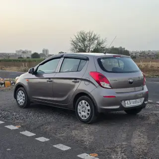 Hyundai i20 image 5
