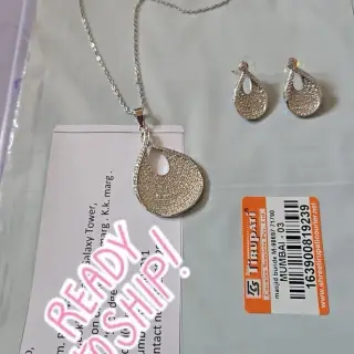 Jewellery image 7