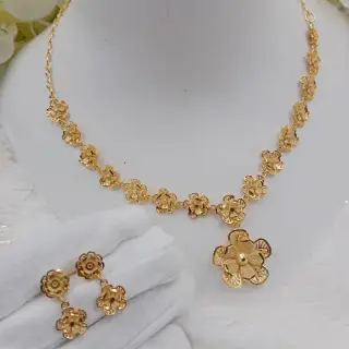 Jewellery image 5