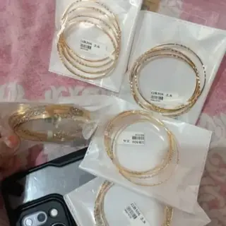 Jewellery image 4