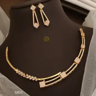 Jewellery set image 1