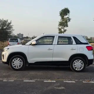 Maruti Brezza image 4