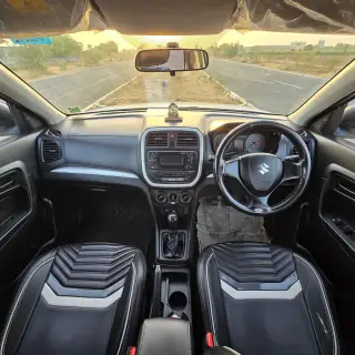 Maruti Brezza image 9