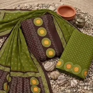 Suits image 6