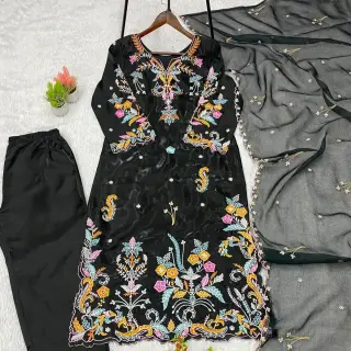 Suits image 3
